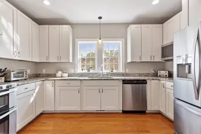 19 Third St, Westford, MA 01886 - Photo 5
