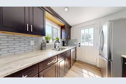 28 Deforest St, Boston, MA 02136 - Photo 7