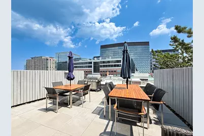 346 Congress St #518, Boston, MA 02210 - Photo 35
