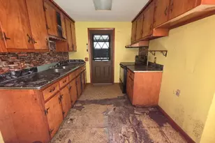 20 Deborah St, Palmer, MA 01069 - Photo 3