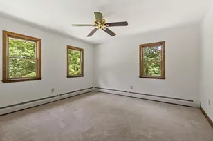 686 Scott Rd, Fitchburg, MA 01420 - Photo 23