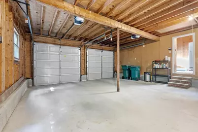 686 Scott Rd, Fitchburg, MA 01420 - Photo 21