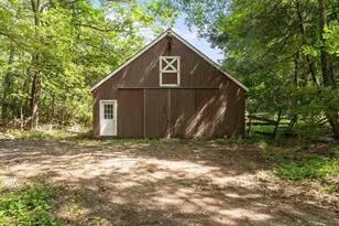 686 Scott Rd, Fitchburg, MA 01420 - Photo 33