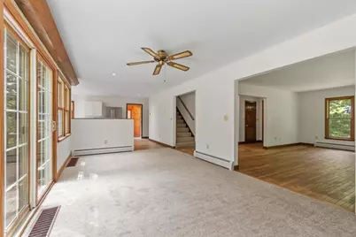 686 Scott Rd, Fitchburg, MA 01420 - Photo 9