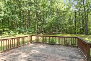686 Scott Rd, Fitchburg, MA 01420 - Photo 15