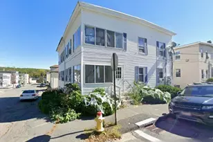 31 Edwards St, Fitchburg, MA 01420 - Photo 3