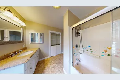 101 Magoun Ave #101, Medford, MA 02155 - Photo 9