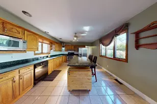 101 Magoun Ave, Medford, MA 02155 - Photo 3