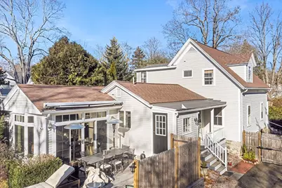 29 Cottage St, Wellesley, MA 02482 - Photo 25