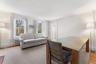 29 Cottage St, Wellesley, MA 02482 - Photo 3