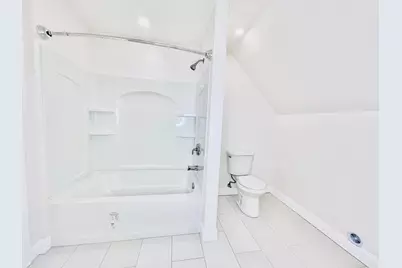 164 Ashburnham St #2, Fitchburg, MA 01420 - Photo 21
