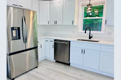 164 Ashburnham St #2, Fitchburg, MA 01420 - Photo 1