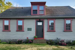 82 Sea St, Weymouth, MA 02191 - Photo 7