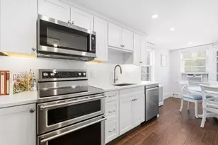 298 Main St, Wakefield, MA 01880 - Photo 1