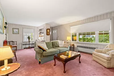 187 Havilah St, Lowell, MA 01852 - Photo 3