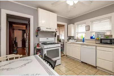 66 Almont St, Medford, MA 02155 - Photo 13
