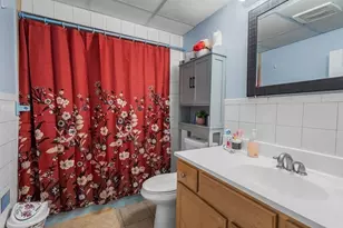 60 Marion St, Boston, MA 02128 - Photo 17