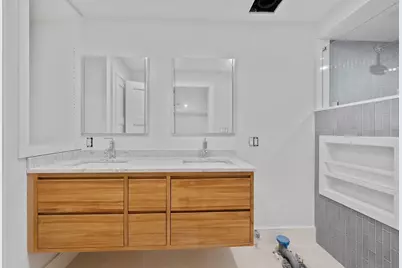 16 Curtis St #1, Somerville, MA 02144 - Photo 7