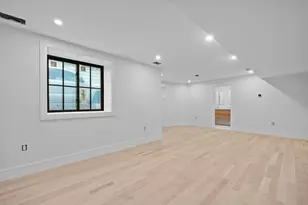 16 Curtis St, Somerville, MA 02144 - Photo 9