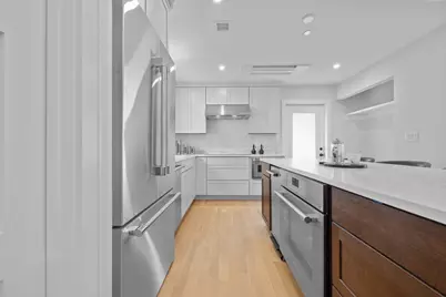 16 Curtis St #1, Somerville, MA 02144 - Photo 7