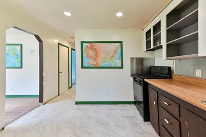 7 Darrel Ave, Granby, MA 01033 - Photo 9