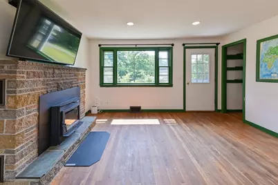 7 Darrel Ave, Granby, MA 01033 - Photo 5