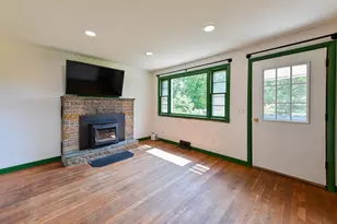 7 Darrel Ave, Granby, MA 01033 - Photo 3