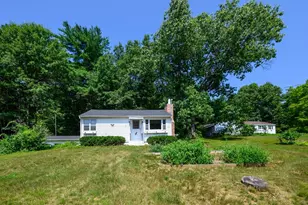 7 Darrel Ave, Granby, MA 01033 - Photo 27