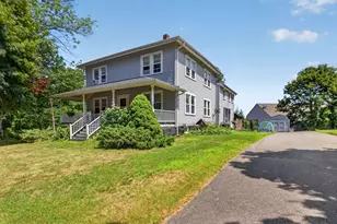 425 Old Somerset Ave, Dighton, MA 02764 - Photo 1