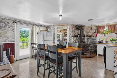 425 Old Somerset Ave, Dighton, MA 02764 - Photo 19