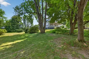 425 Old Somerset Ave, Dighton, MA 02764 - Photo 11