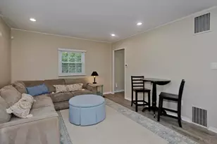 29 Lawnwood Ave, Longmeadow, MA 01106 - Photo 5