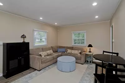 29 Lawnwood Ave, Longmeadow, MA 01106 - Photo 3
