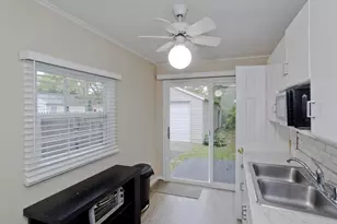 29 Lawnwood Ave, Longmeadow, MA 01106 - Photo 7