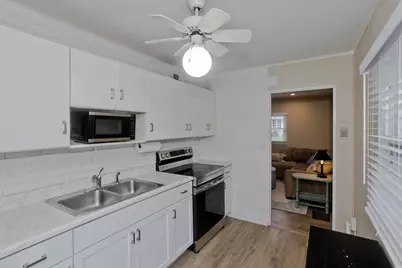 29 Lawnwood Ave, Longmeadow, MA 01106 - Photo 11