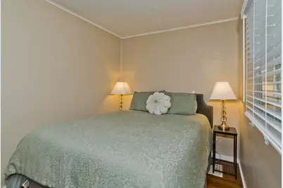 29 Lawnwood Ave, Longmeadow, MA 01106 - Photo 15