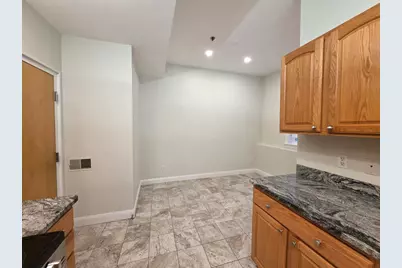33 Randolph St #17, Abington, MA 02351 - Photo 5