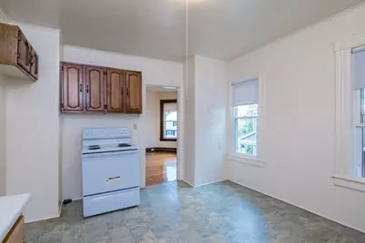 10 Revere St, Springfield, MA 01108 - Photo 11