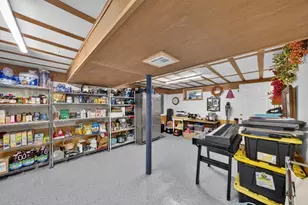 81 Juniper Dr, Norwood, MA 02062 - Photo 23