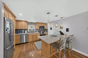 81 Juniper Dr, Norwood, MA 02062 - Photo 7