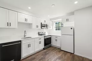 180 Main St, Bridgewater, MA 02324 - Photo 3