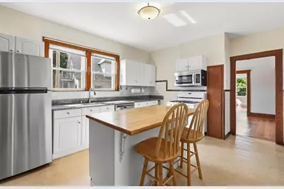 266 Fellsway W #2, Medford, MA 02155 - Photo 3