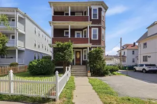 266 Fellsway W, Medford, MA 02155 - Photo 1