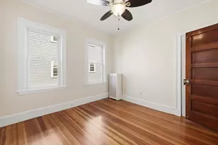266 Fellsway W, Medford, MA 02155 - Photo 13
