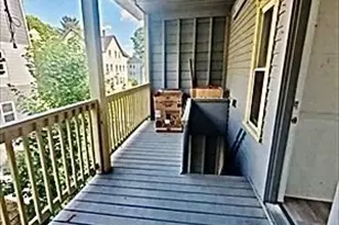 211 Vernon St, Worcester, MA 01604 - Photo 11
