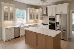 1 Mallard Ln, Bolton, MA 01740 - Photo 3