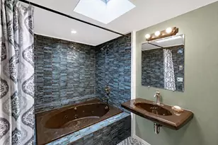 259 Trafton Rd, Springfield, MA 01108 - Photo 17