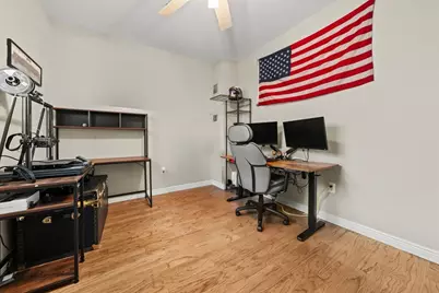 106 13th St #212, Boston, MA 02129 - Photo 5