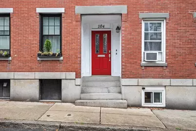 104 Elm Street #2, Boston, MA 02129 - Photo 15