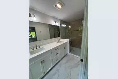 15 Mount Auburn St, Hopkinton, MA 01748 - Photo 13